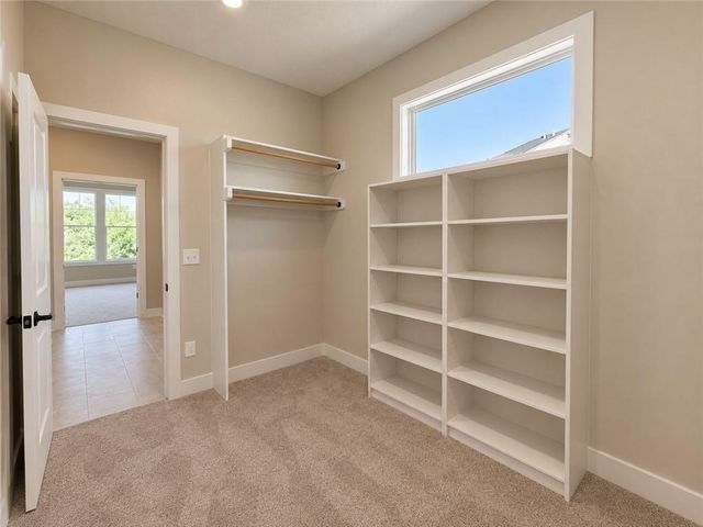 22180 W 116th Terrace, Olathe, KS 66061