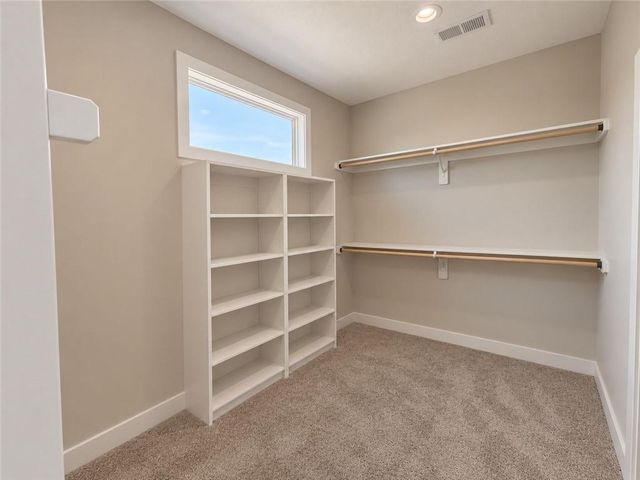 22180 W 116th Terrace, Olathe, KS 66061