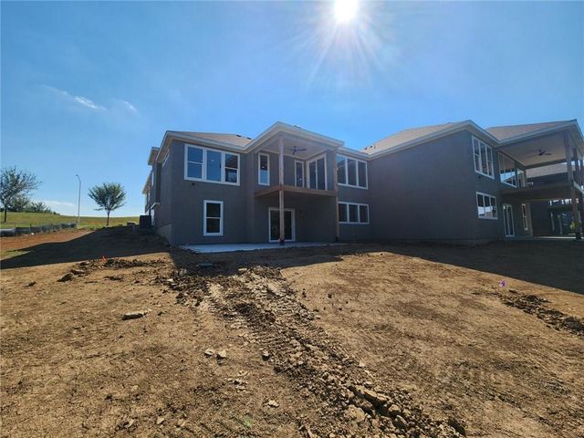 22180 W 116th Terrace, Olathe, KS 66061