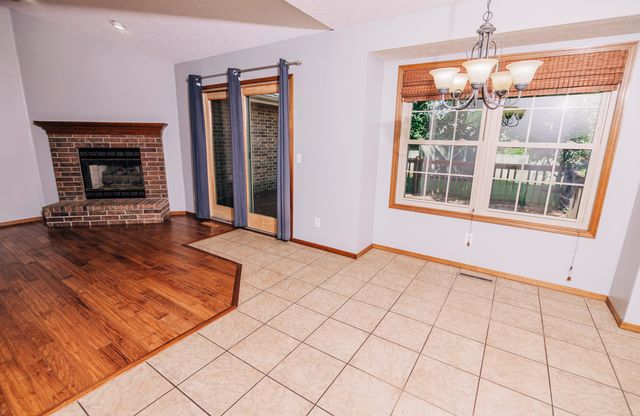 3675 S Lexus Avenue, Springfield, MO 65807