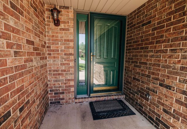 3675 S Lexus Avenue, Springfield, MO 65807