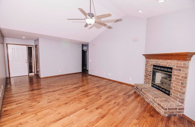 3675 S Lexus Avenue, Springfield, MO 65807