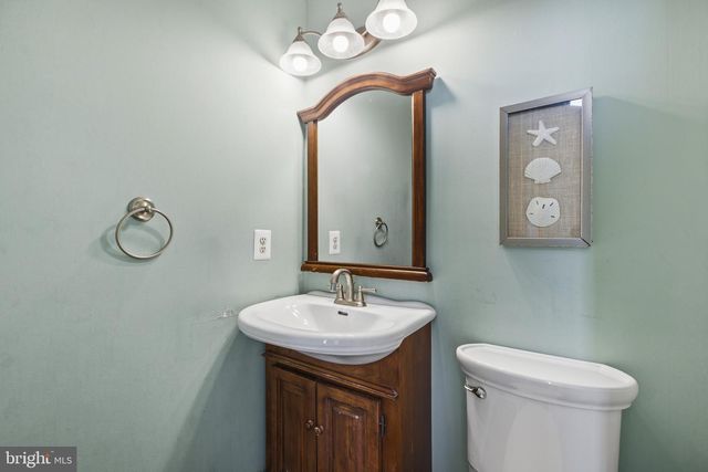 1346 COX COVE CT, Stoney Beach, MD 21226