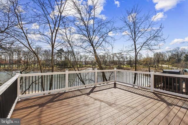 1346 COX COVE CT, Stoney Beach, MD 21226