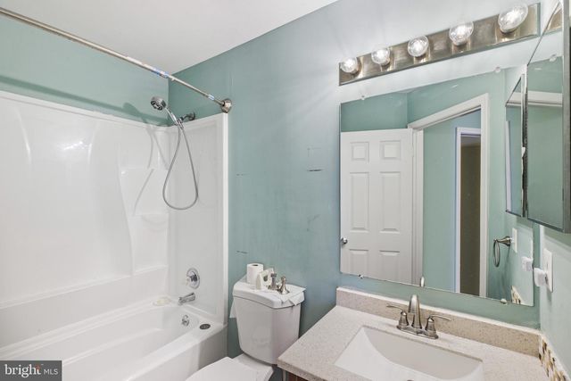 1346 COX COVE CT, Stoney Beach, MD 21226