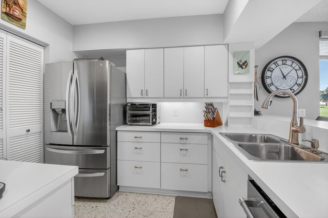 19389 Sabal Lake Drive 5027, Boca Raton, FL 33434