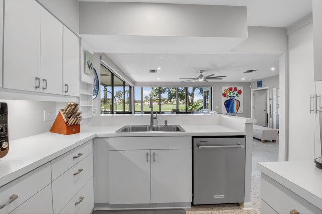 19389 Sabal Lake Drive 5027, Boca Raton, FL 33434