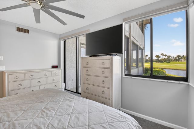 19389 Sabal Lake Drive 5027, Boca Raton, FL 33434