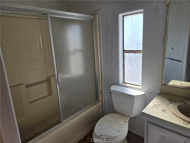 59230 Phillipi Lane, Landers, CA 92285