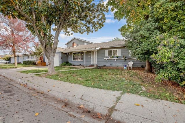 1219 Charlotte Ave, Yuba City, CA 95991