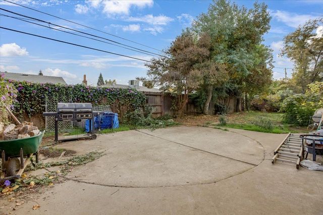 1219 Charlotte Ave, Yuba City, CA 95991