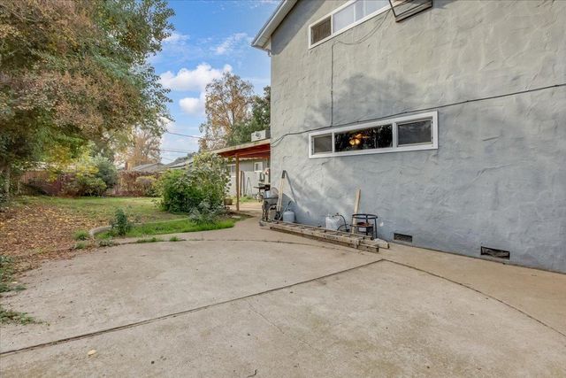 1219 Charlotte Ave, Yuba City, CA 95991
