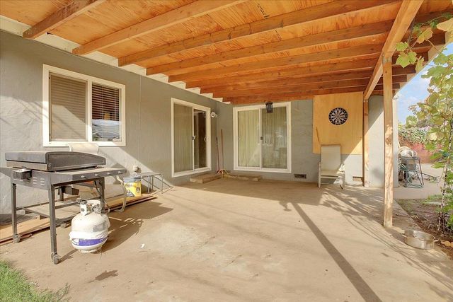 1219 Charlotte Ave, Yuba City, CA 95991