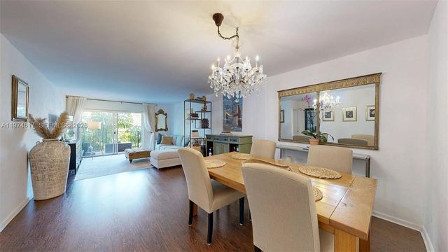 3860 NE 170th St 310, North Miami Beach, FL 33160