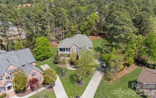 13203 Coyote Creek Court, Charlotte, NC 28278