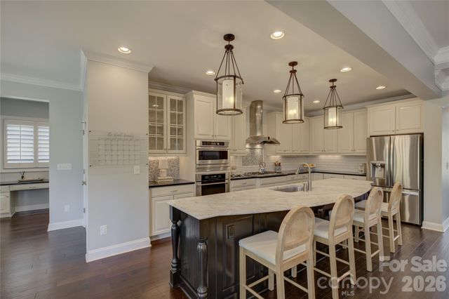 13203 Coyote Creek Court, Charlotte, NC 28278