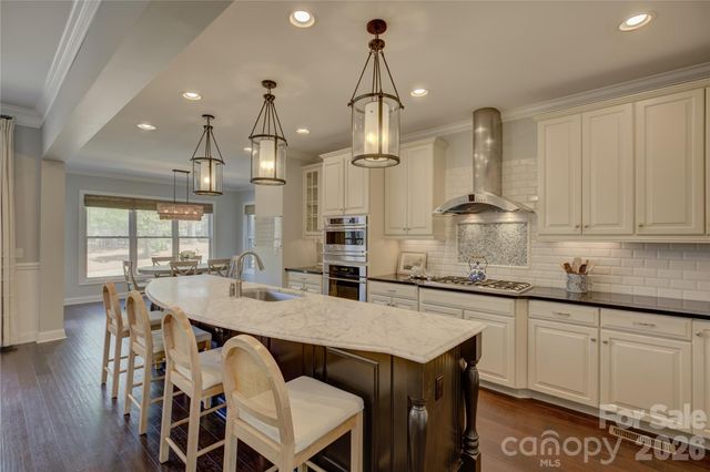 13203 Coyote Creek Court, Charlotte, NC 28278