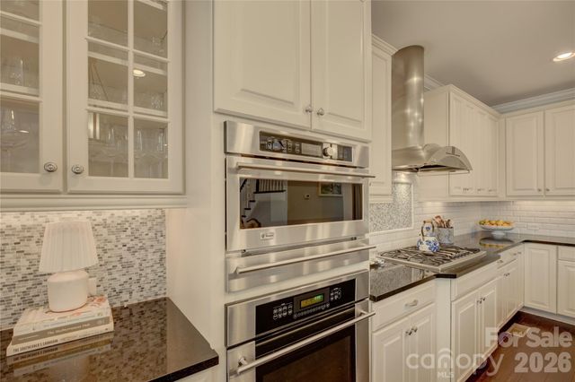 13203 Coyote Creek Court, Charlotte, NC 28278