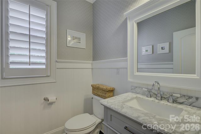 13203 Coyote Creek Court, Charlotte, NC 28278