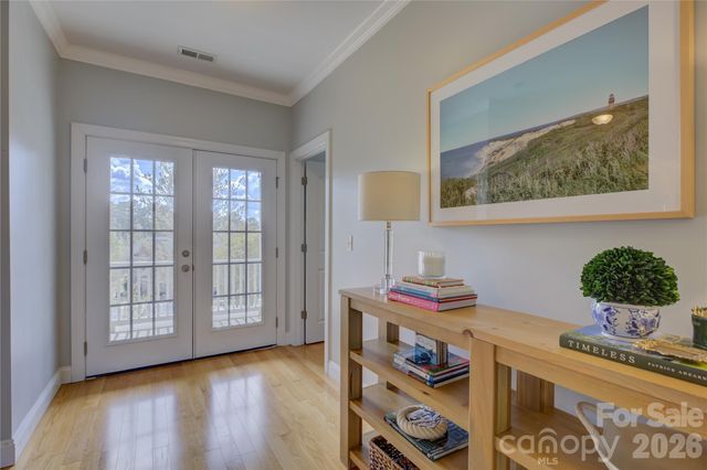 13203 Coyote Creek Court, Charlotte, NC 28278