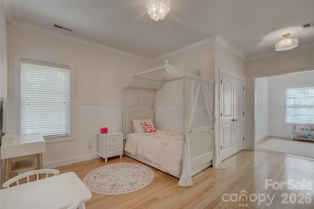 13203 Coyote Creek Court, Charlotte, NC 28278