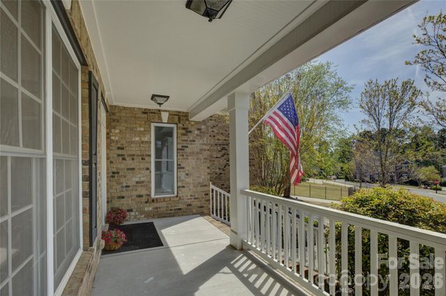 13203 Coyote Creek Court, Charlotte, NC 28278