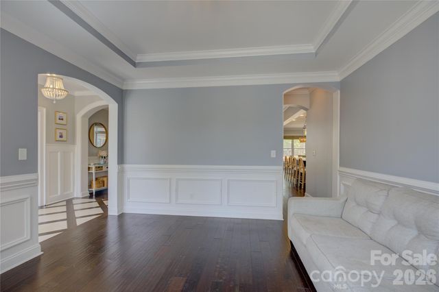 13203 Coyote Creek Court, Charlotte, NC 28278