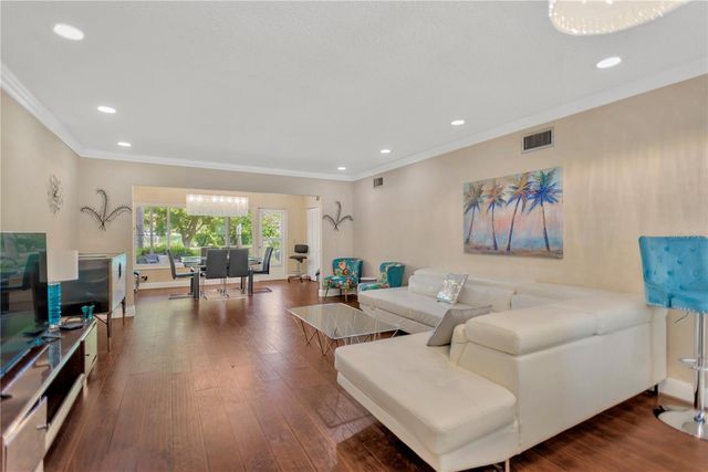 2350 HAITIAN DRIVE 6, Clearwater, FL 33763