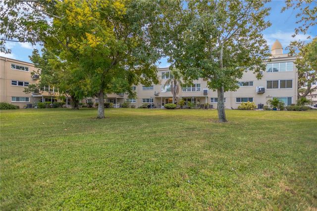 2350 HAITIAN DRIVE 6, Clearwater, FL 33763