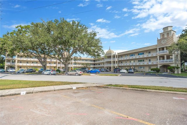 2350 HAITIAN DRIVE 6, Clearwater, FL 33763