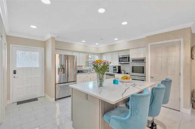 2350 HAITIAN DRIVE 6, Clearwater, FL 33763