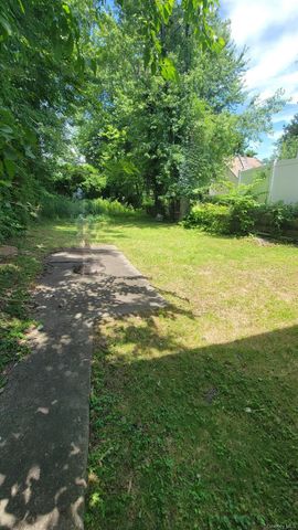 15 Warren Court, Haverstraw, NY 10927