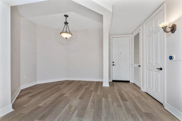 97 VIVANTE 9748, Punta Gorda, FL 33950