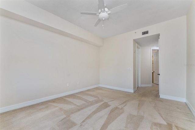 97 VIVANTE 9748, Punta Gorda, FL 33950