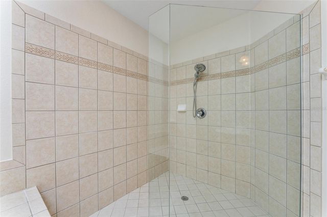 97 VIVANTE 9748, Punta Gorda, FL 33950