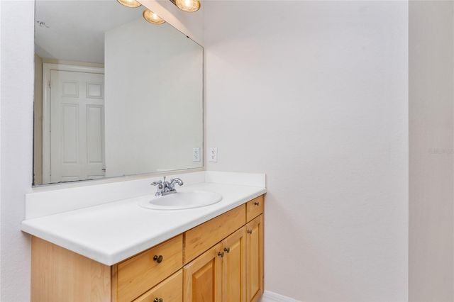 97 VIVANTE 9748, Punta Gorda, FL 33950