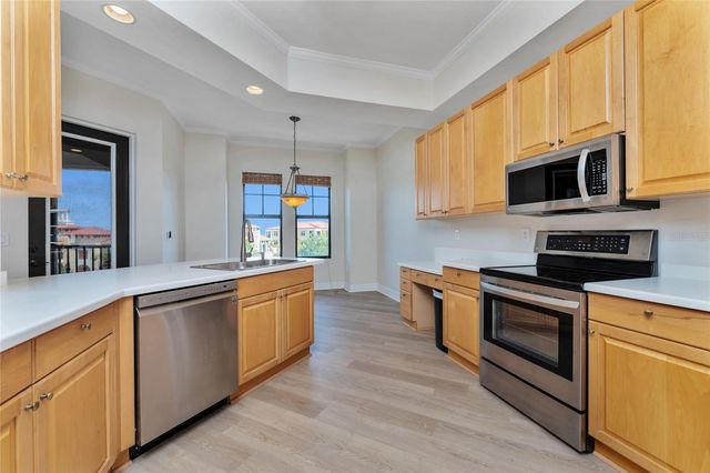 97 VIVANTE 9748, Punta Gorda, FL 33950