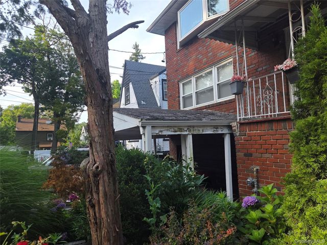 22 Oneida Avenue, Mount Vernon, NY 10553