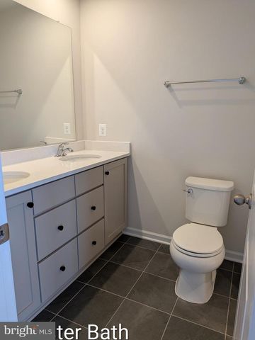 226 MONTEITH DR, Winchester, VA 22601