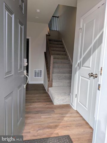 226 MONTEITH DR, Winchester, VA 22601