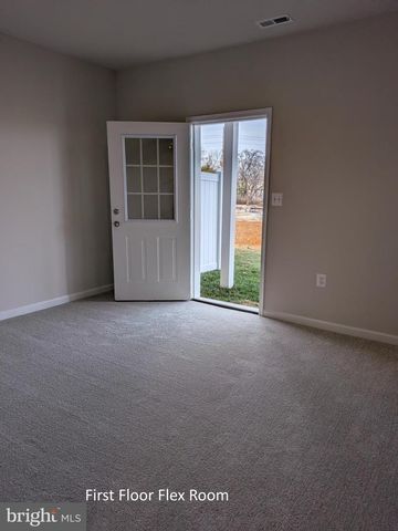 226 MONTEITH DR, Winchester, VA 22601