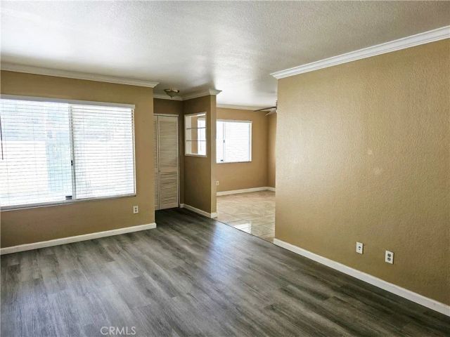 1840 E Avenue J2, Lancaster, CA 93535