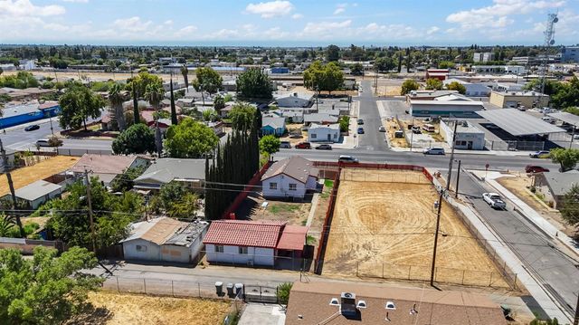 405 S C Street, Madera, CA 93638