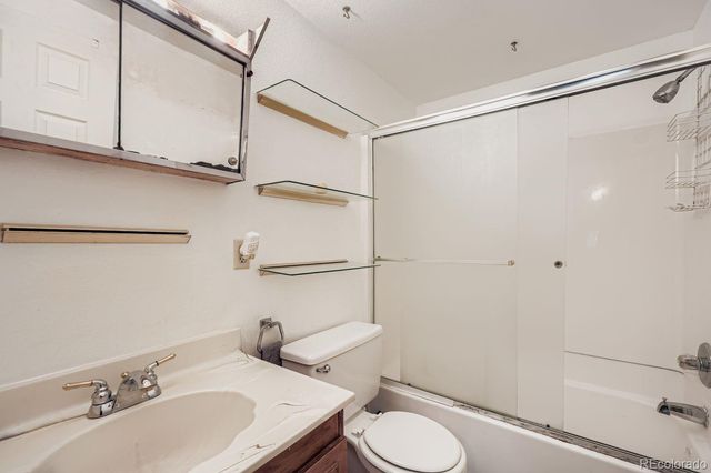 12446 E Kansas Place, Aurora, CO 80012