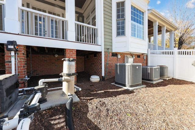 2601 Whistleberry Court, Apex, NC 27539