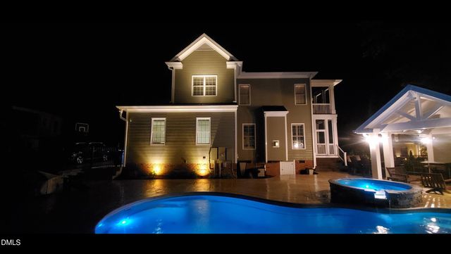 2601 Whistleberry Court, Apex, NC 27539