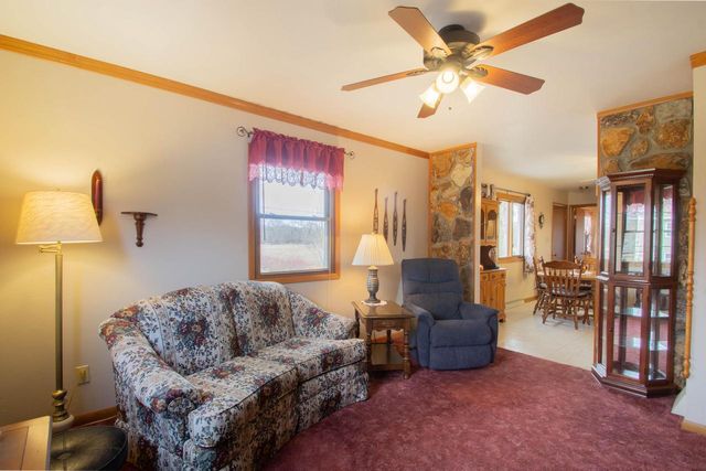 905 Sand STREET, Watertown, WI 53098