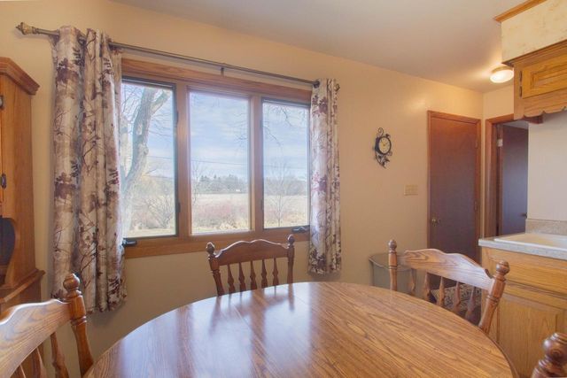 905 Sand STREET, Watertown, WI 53098