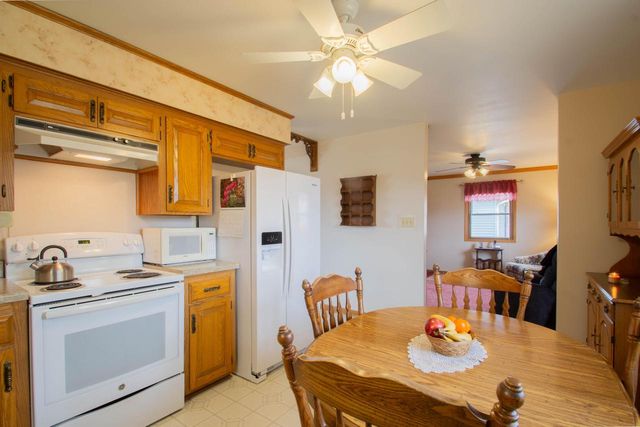 905 Sand STREET, Watertown, WI 53098