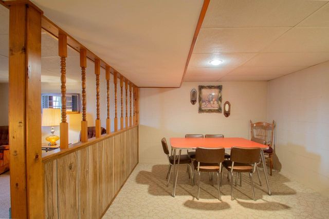 905 Sand STREET, Watertown, WI 53098